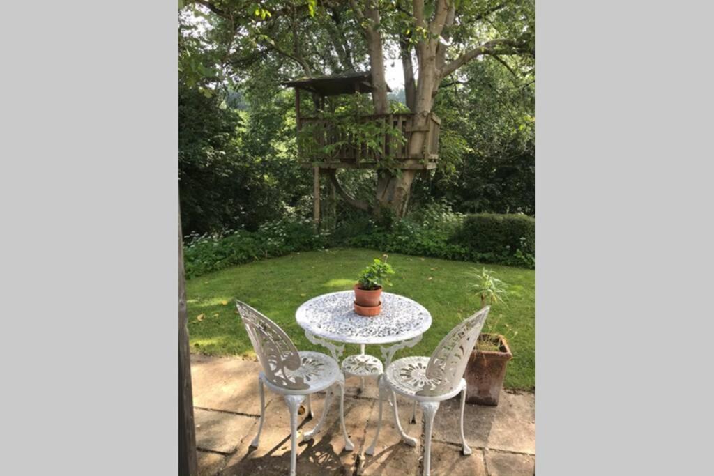 Апартаменти Garden Hideaway, Self-Contained, Edge Of Бат Екстер'єр фото